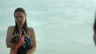 Lisa Maria Potthoff nude - Engelmacher Der Usedom-Krimi (2016)