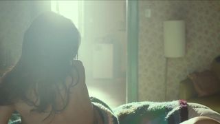 Noelle Schonwald - La mala noche (2019) gorgeous steaming scene