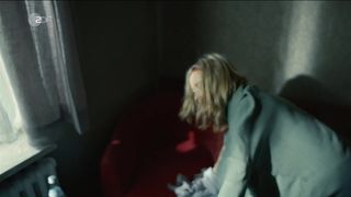 Stefanie Stappenbeck - Der 7. Tag (2017) Nude actress in a scorching scene