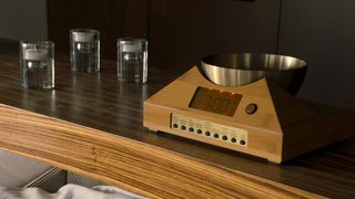 Sara Ryan nude - Get Shorty (2017) s01