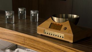 Sara Ryan nude - Get Shorty (2017) s01