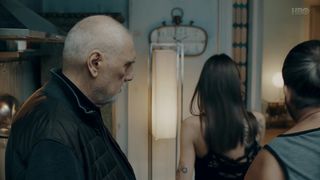 Maria Obretin, & other actresses - Umbre s03e06 (2019) Nude TV movie episode