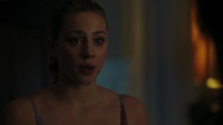 Lili Reinhart hot, Camila Mendes hot - Riverdale (2020)  s04