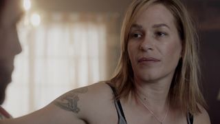 Penelope Mitchell, Franka Potente naked - Inbetween Worlds (2018)