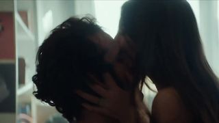 Maria Valverde naked - Arana (2019)