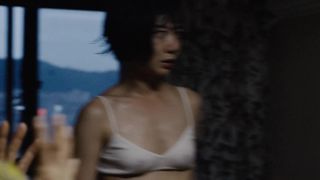 Doona Bae - Sense8 s02e03-04 (2017)