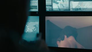 Anna Bederke nude - Strike s01e02 (2018) Voyeur Scene