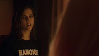 Sarah-Sofie Boussnina, Roberta Reichhardt nude - Come Back (2015)