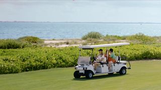 Marta Hazas, Ariadne Diaz naked - Te juro que yo no fui (2018)