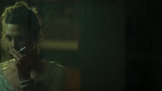 Adriana Esteves, Mariana Lima, Fernanda D'Umbra - Assedio s01e04 (2018) Nude film episodes