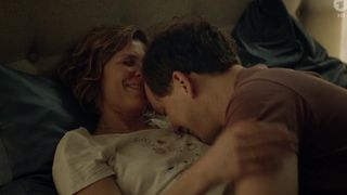 Valerie Niehaus nude - Meine fremde Freundin (2017)