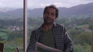 Elodie Fontan, Iliona Bachelier nude - Mission Pays Basque (2017)