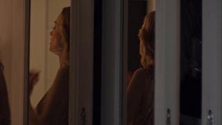 Heather Graham nude. Flaked (2016)