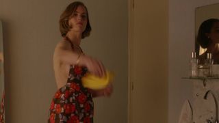 Hannah Hoekstra - De Helleveeg (2016) Сut nude movie