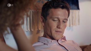 Elli Tringou - Just Shove Abuba s01e01-03 (2018)