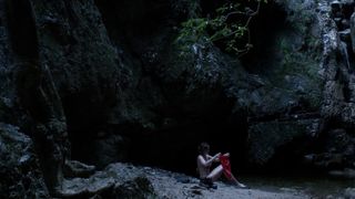 Sarah Dumont - Serpent (2017) Naked movie scene