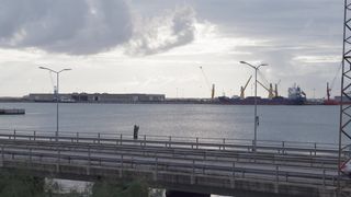 Lesbian Scenes with Alice Braga nude, Faith Alabi, Chloe Sevigny nude in TV Show "We Are Who We Are" s01e05 (2020)