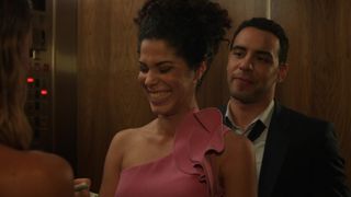 Nathalie Kelley sexy - The Baker and the Bombshell s01e03 (2020)