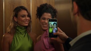 Nathalie Kelley sexy - The Baker and the Bombshell s01e03 (2020)