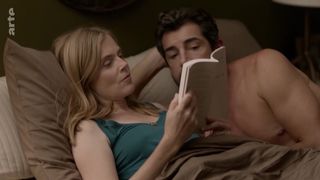 Roxane Arnal, Isabelle Carre - Un adultere (2018) celebrity super-hot movie episode
