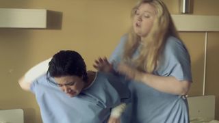 Marie-Eve Milot, Debbie Lynch-White - La femme nue (2015)