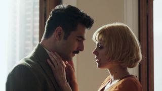 Maggie Civantos sexy - Cord Ladies s02e05 (2017)