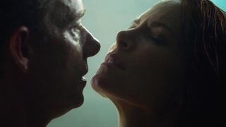 Stephanie_Drapeau_-_StartUp_s01e01 (2016)