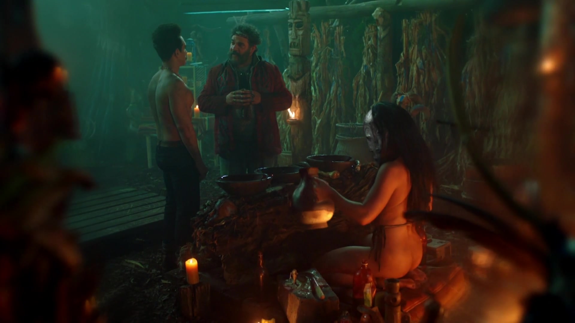 Hannah Tasker-Poland - Ash vs Evil Dead s03e05 (2018) Nude actress in a vid...