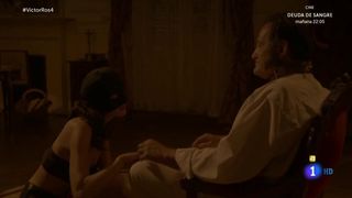 Berta Hernandez naked - Victor Ros (2016) (Season two, Scenes four)