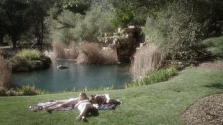 Olivia Macklin Hot - The Youthfull Pope s01e07-08 (2016)