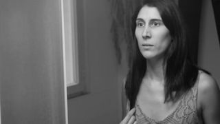 JoyKoch - Dans sa tete (2016) Nude actress in a steamy movie