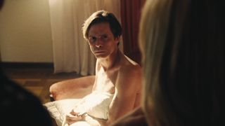 Bella Camero, Cristina Lago - Magnífica 70 s03e01e03e04e09 (2018) celebrity bra-less TV scenes