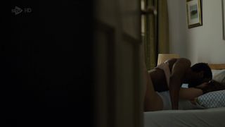 Anna Friel sex- Marcella (2016) (S01, E3)