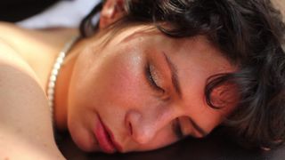 Indiana Ballan nude - La boheme par le Bal d’Oedipe (2017)