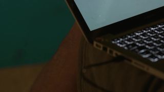 Franziska Weisz, Julia Franz Richter - Der Taucher (2019) Nude vid movie