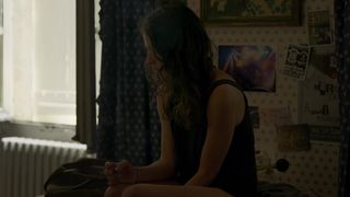 Isabel Aime Gonzalez-Sola - Fete de famille (2019) Handsome movie episode