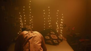 Camille Claris - La derniere vie de Simon (2019) Warm actress