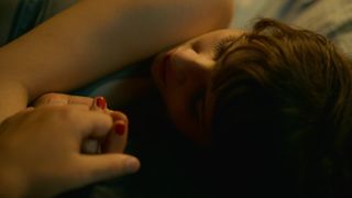 Lisa Vicari, Zoe Straub - Isi _ Ossi (2019) Cool video scenes