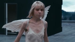 Antonia Campbell-Hughes - MindGamers (2015) Nude TV video episode