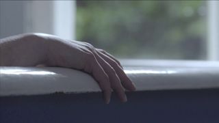 Jowita Budnik nude - Ptaki spiewaja w Kigali (2017)