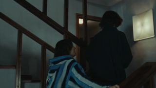 Michela Cescon hot - Villetta con ospiti (2020)