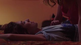 Lesbian movie scene. Emily Kaplan hot, Samantha Levitt sexy - Spare Parts (2020)