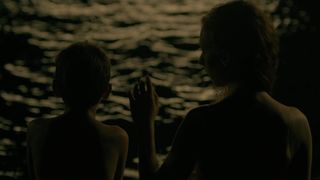 Julie-Marie Parmentier, Roxane Durane naked - Evolution (2016)