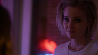 Sarah Mahita, Emma Drogunova - Bonnie _ Bonnie (2019) gorgeous molten episode