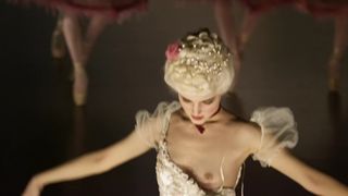 Michalina Olszanska - Matilda (2017) Сut nude scenes