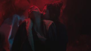 Maria Evoli, Maria Cid  naked- Tenemos la carne (2016)