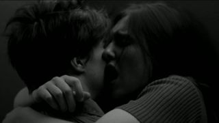 Louise Chevillotte - L'amant d'un jour (2017) celebs nude vids