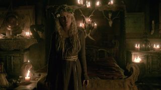 Ida Nielsen, Josefin Asplund naked - Vikings (2017) (Season four, Episode eighteen)