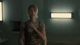 Ana de Armas naked, Sallie Harmsen bare, Mackenzie Davis Nude - Blade Runner 2049 (2017) All Scenes