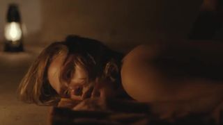 Elizabeth Olsen Nude - Martha Marcy May Marlene (2011)